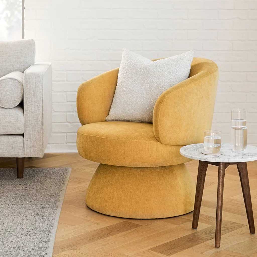 Best Wide Accent Chairs for a Spacious and Stylish Living Room in 2024