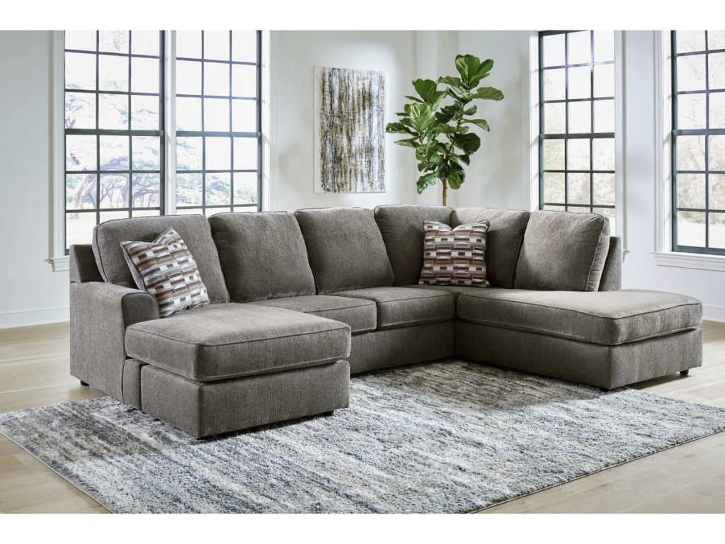 Ashley Furniture O'Phannon Sectional with Chaise