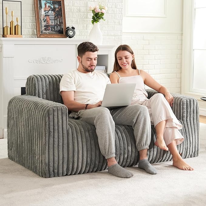 Hobestluk Store Fluffy Sofa
