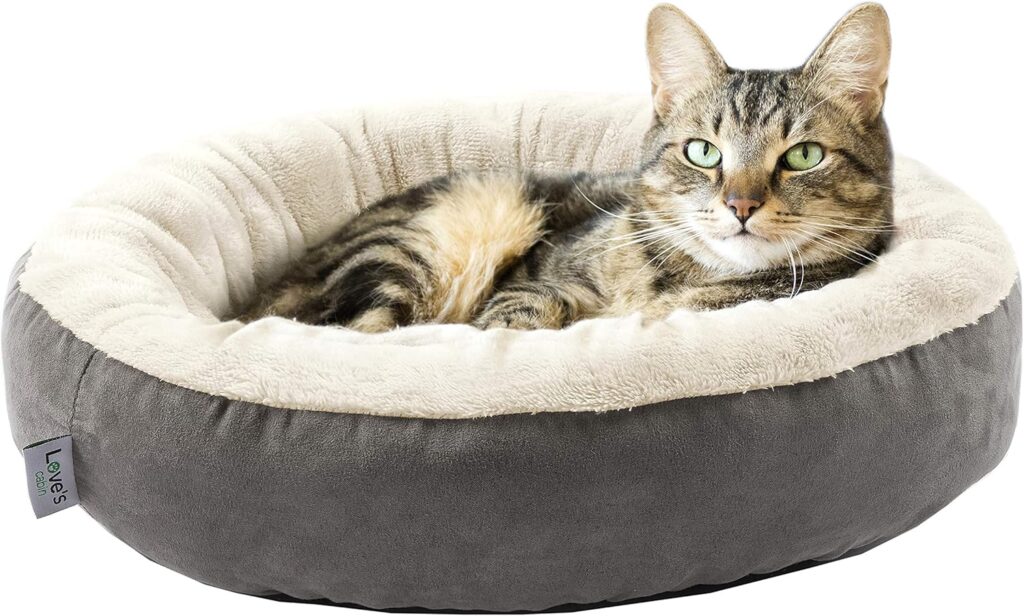 Amazon Basics Round Bolster Cat Bed