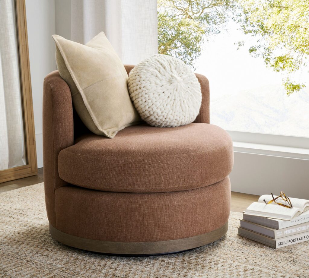 Best Linen Swivel Chairs for Cozy and Chic Living Spaces in 2024