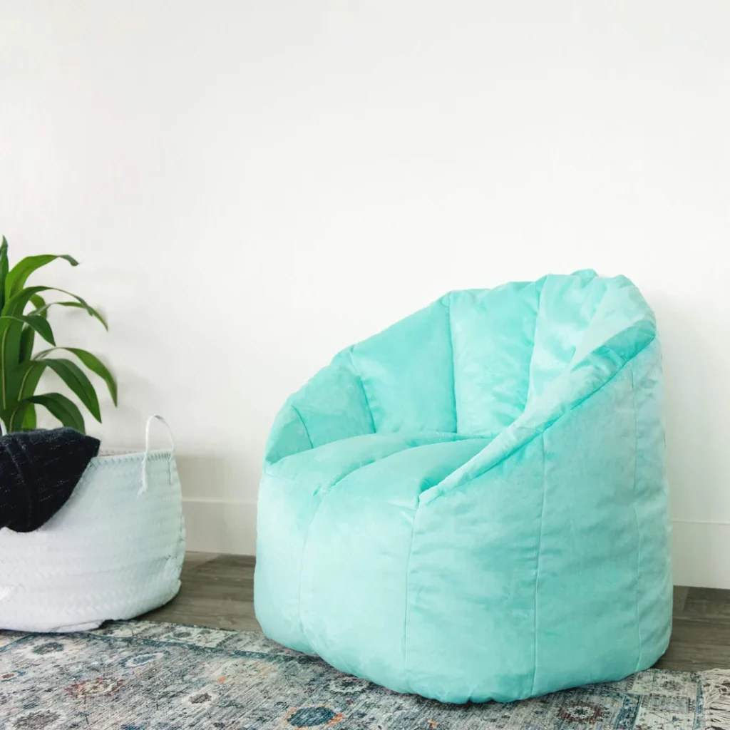 Best Chairs for a Dorm: Cozy and Compact Seating Solutions for 2024