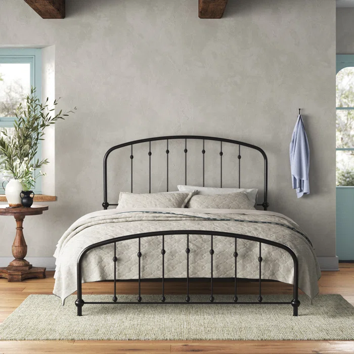 Birch Lane™ Wadsworth Metal Bed with Footboard