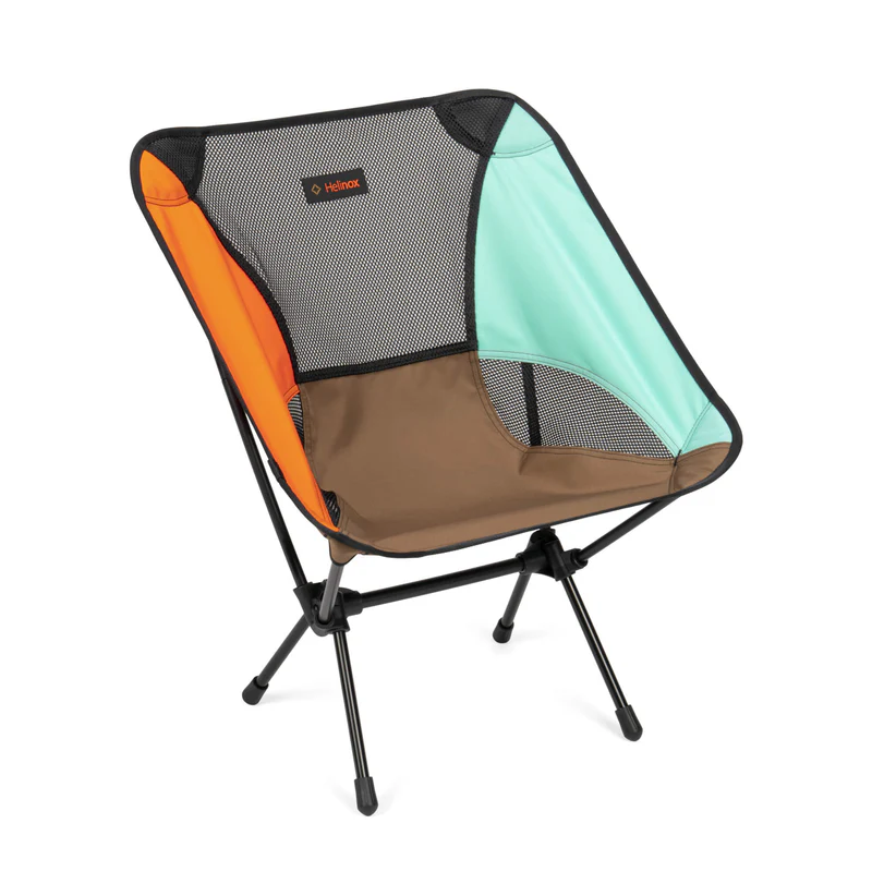7 Must-Have Folding Comfy Chairs for Easy and Relaxing Seating