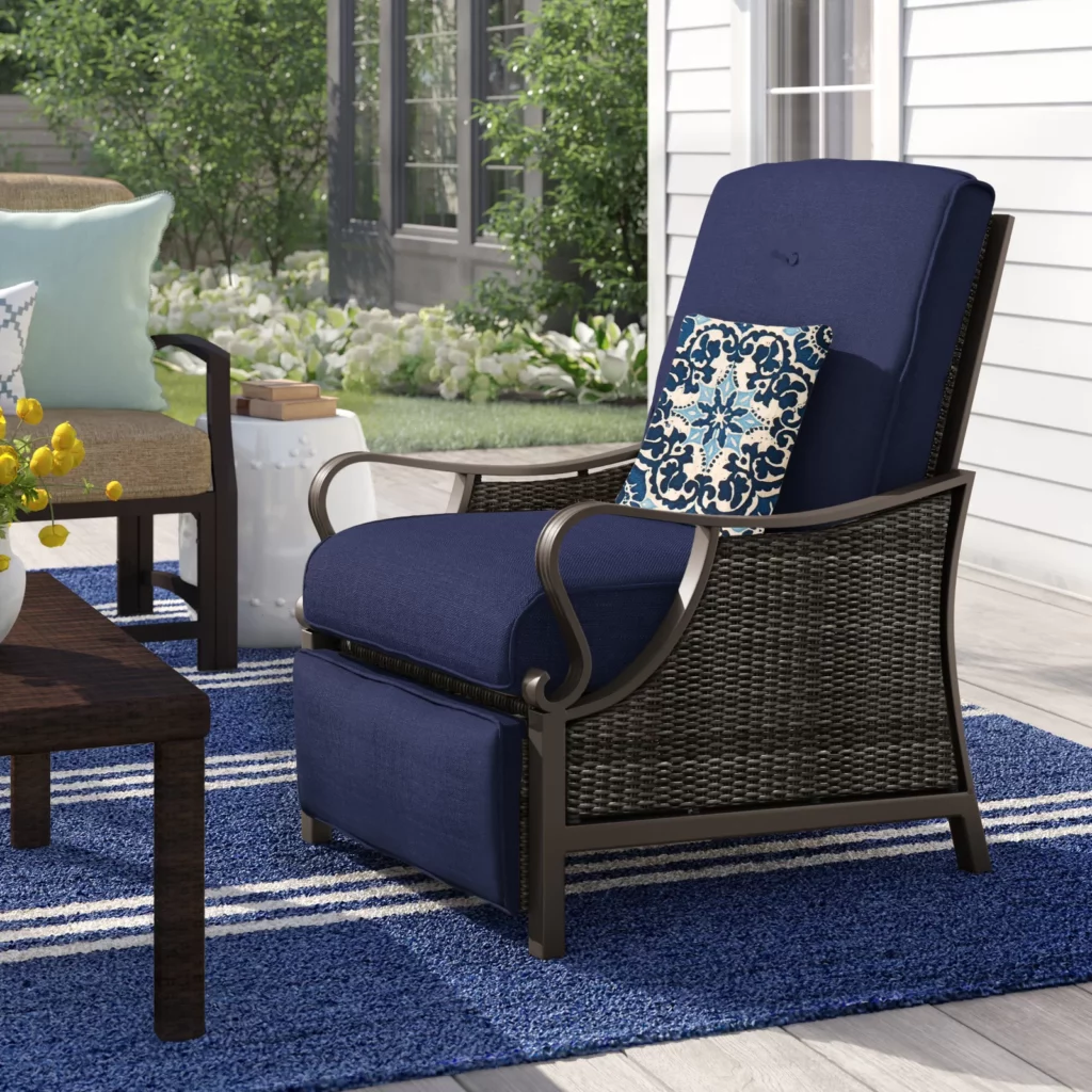 Best Outdoor Lounge Chairs for Ultimate Comfort and Longevity (2024 Edition)